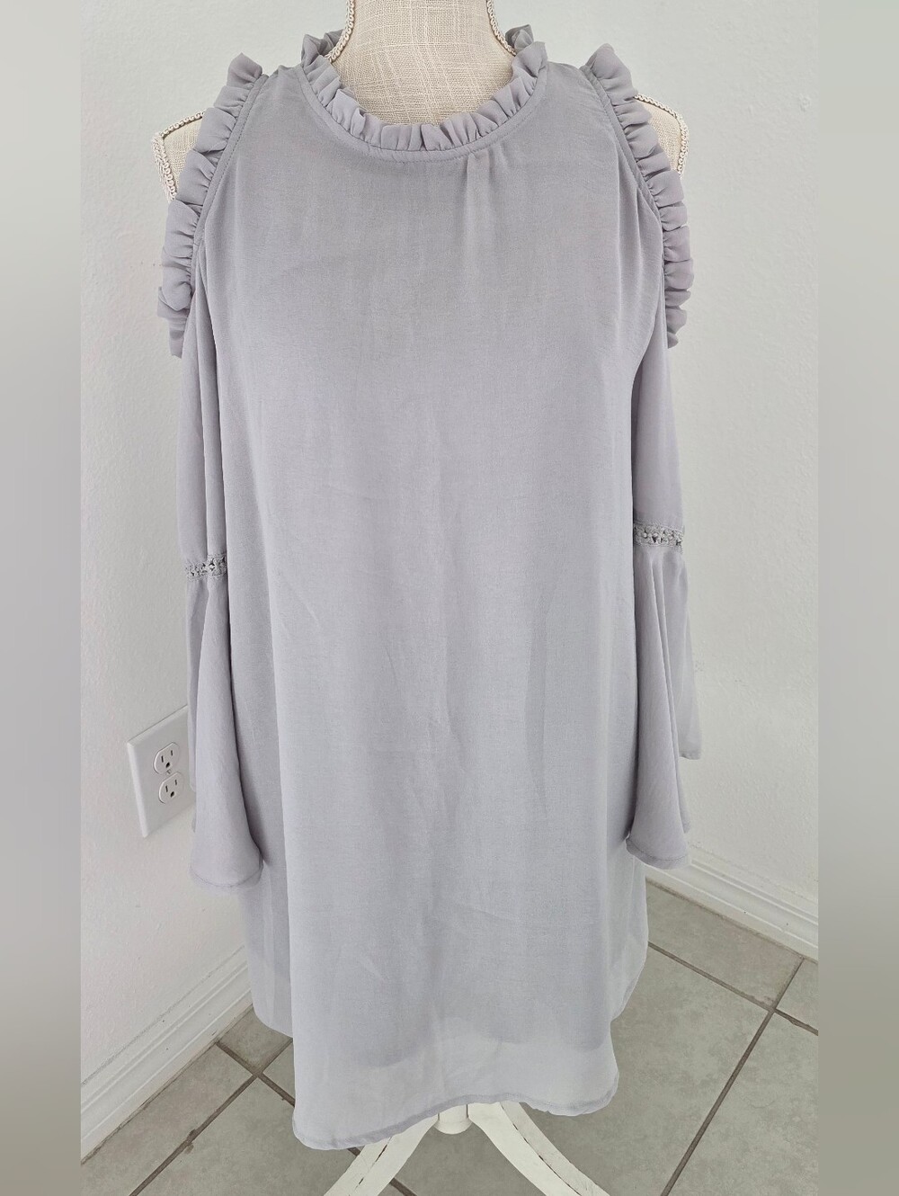 PPLA Light Gray Ruffle Cold-Shoulder Tunic